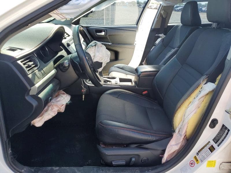 2017 TOYOTA CAMRY SE 7