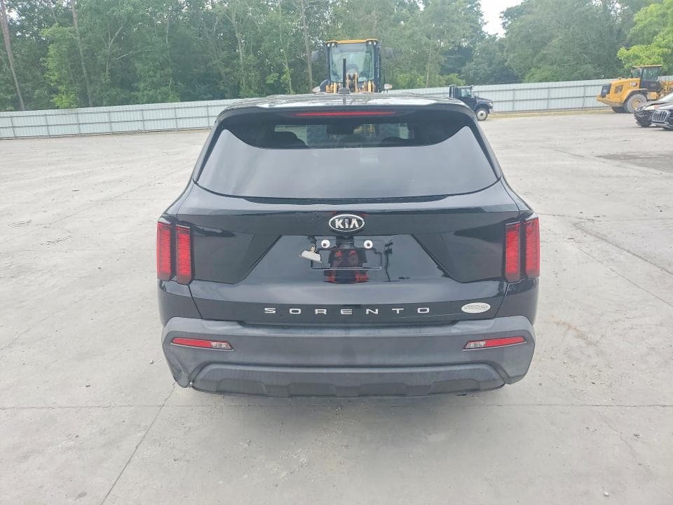 2021 KIA SORENTO LX 6