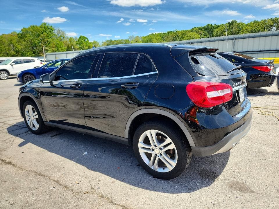 2017 MERCEDES-BENZ GLA 250 4MATIC 250 4MATIC 2