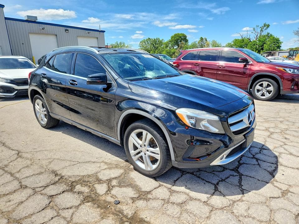 2017 MERCEDES-BENZ GLA 250 4MATIC 250 4MATIC 4