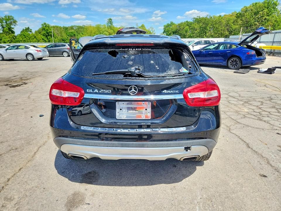 2017 MERCEDES-BENZ GLA 250 4MATIC 250 4MATIC 6