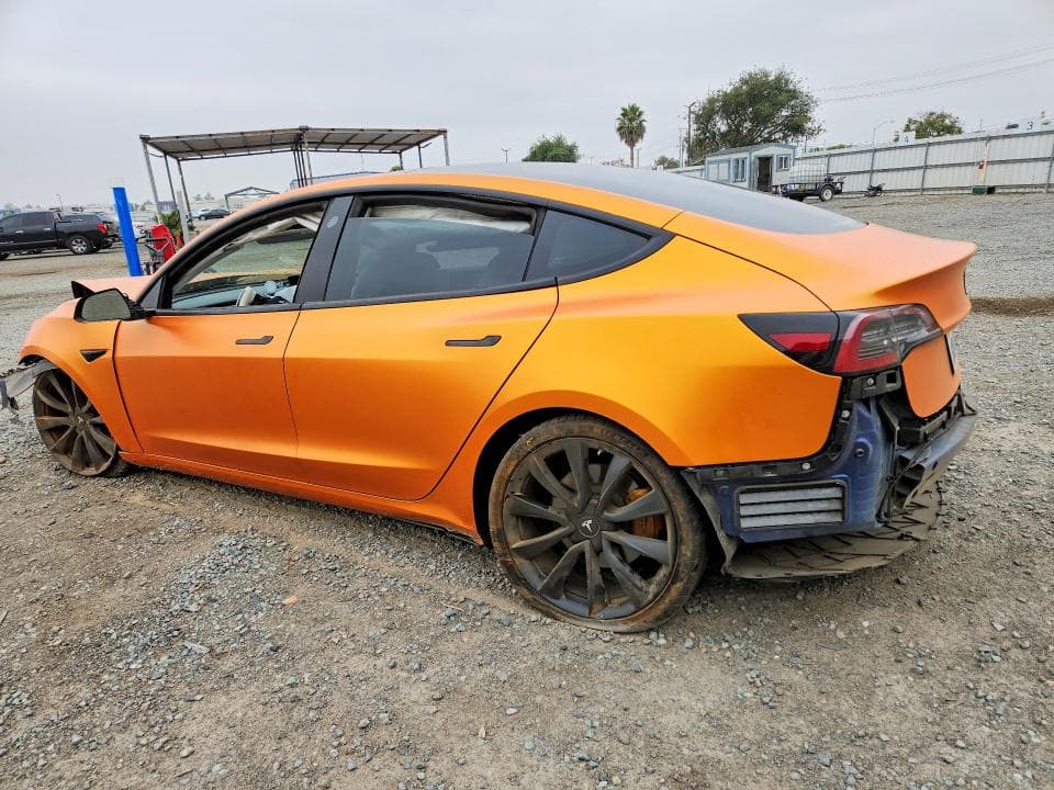 2018 TESLA MODEL 3 2