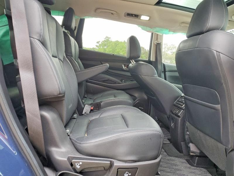 2023 SUBARU ASCENT LIMITED LIMITED 11