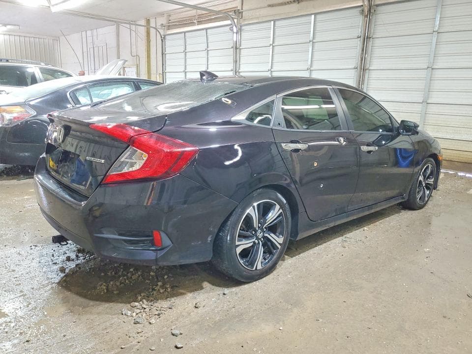 2017 HONDA CIVIC TOURING 3