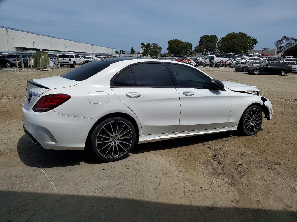 2020 MERCEDES-BENZ C 300 3