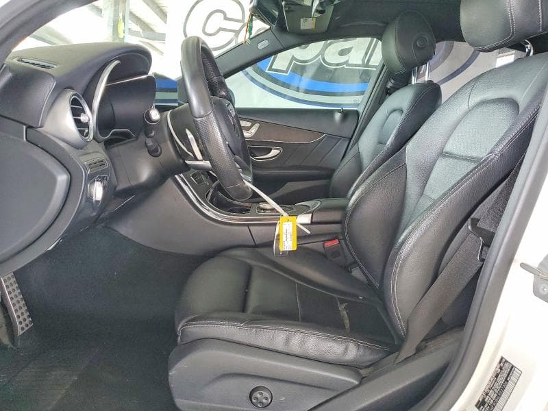 2020 MERCEDES-BENZ C 300 7