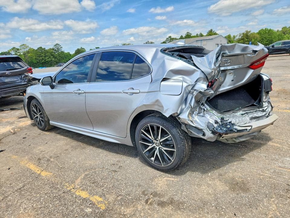 2023 TOYOTA CAMRY SE SE 2