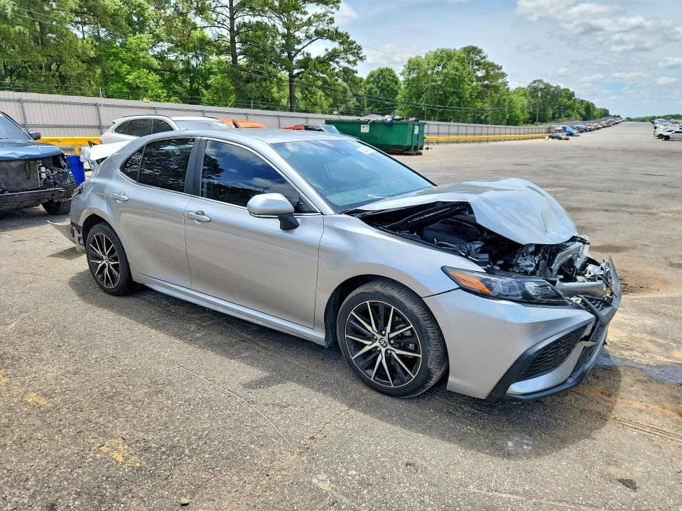 2023 TOYOTA CAMRY SE SE 4
