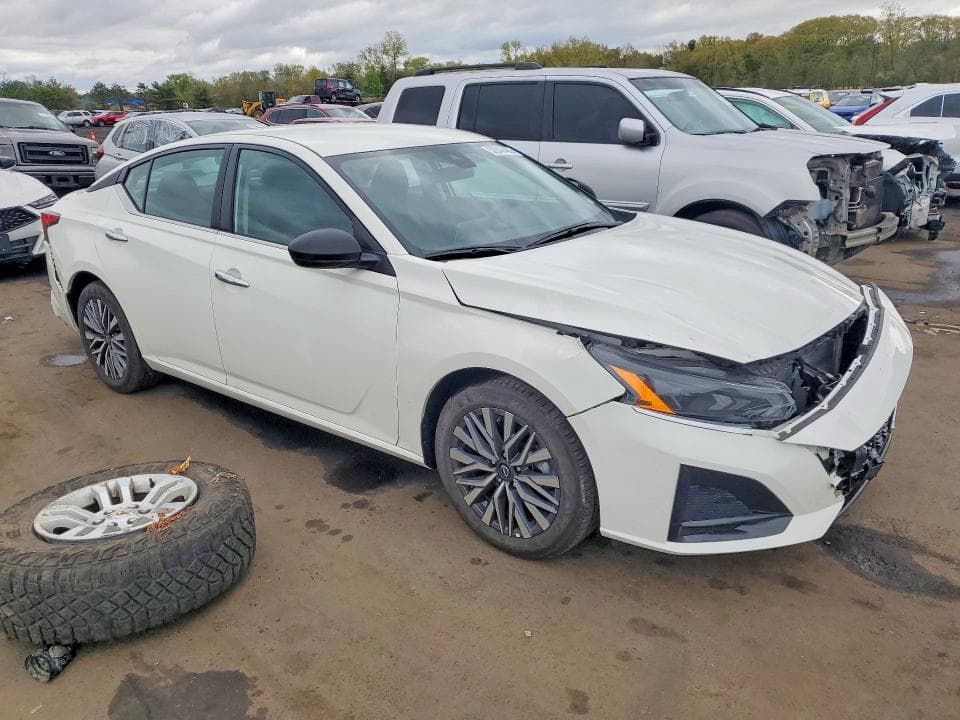 2025 NISSAN ALTIMA SV 4