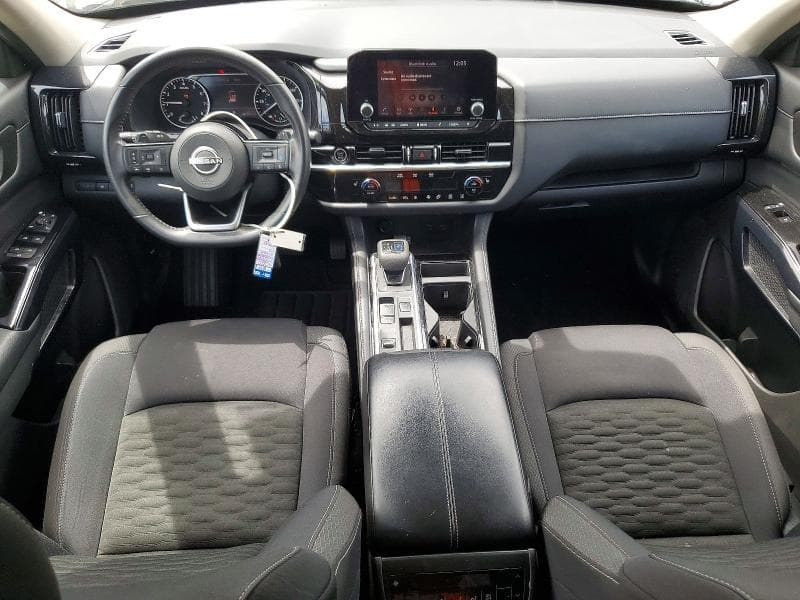 2022 NISSAN PATHFINDER SV 8