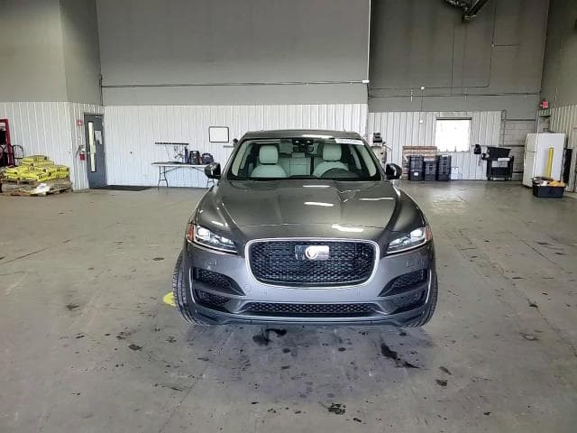 2019 JAGUAR F-PACE PRESTIGE PRESTIGE 13