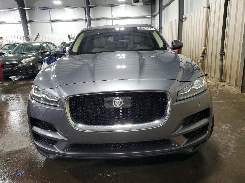 2019 JAGUAR F-PACE PRESTIGE PRESTIGE 5