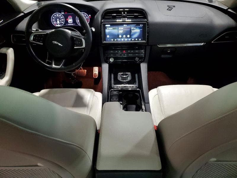 2019 JAGUAR F-PACE PRESTIGE PRESTIGE 8