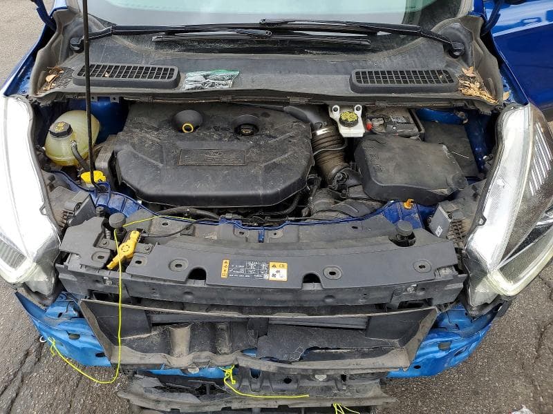 2017 FORD ESCAPE SE 11