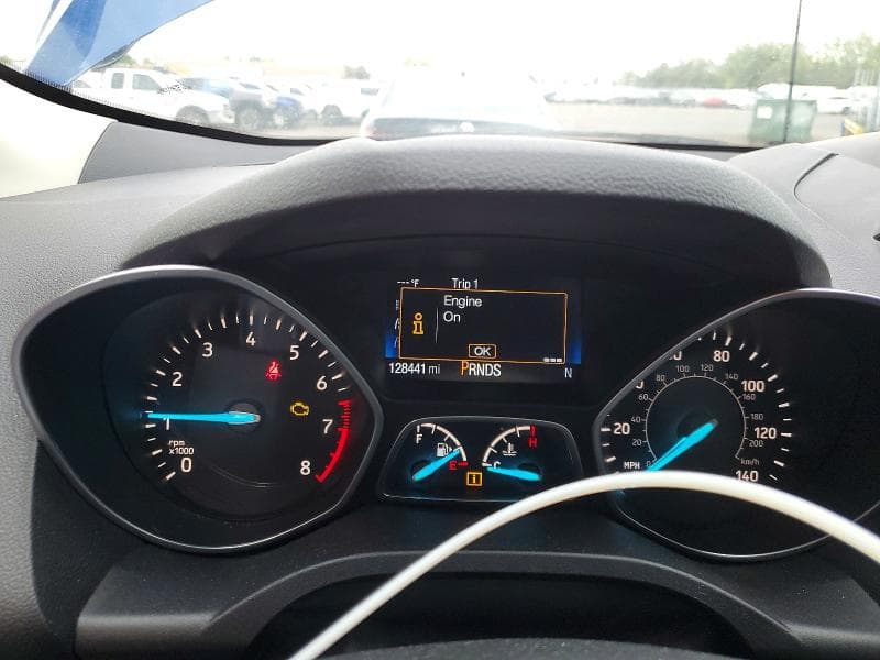 2017 FORD ESCAPE SE 9