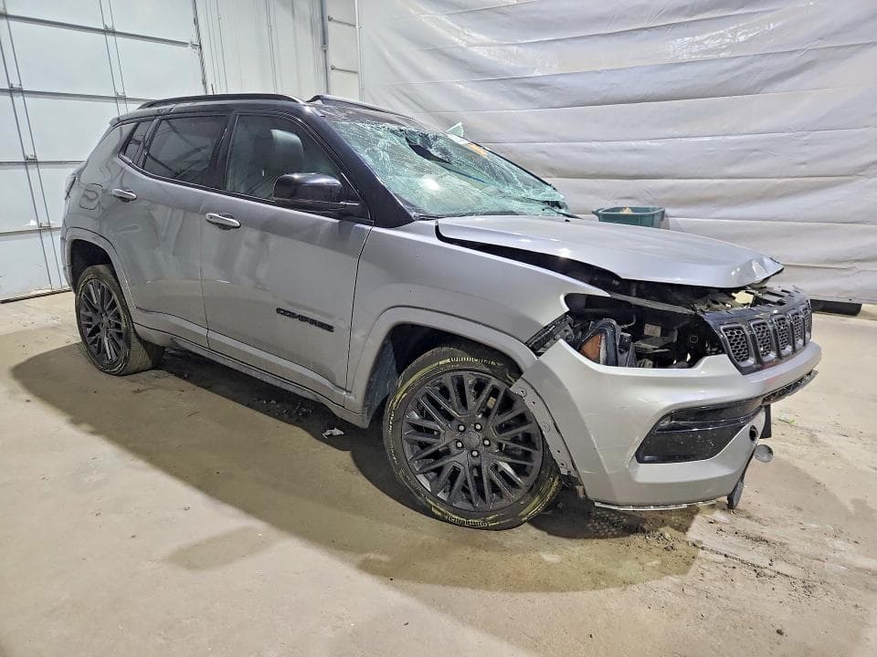 2023 JEEP COMPASS LIMITED 4