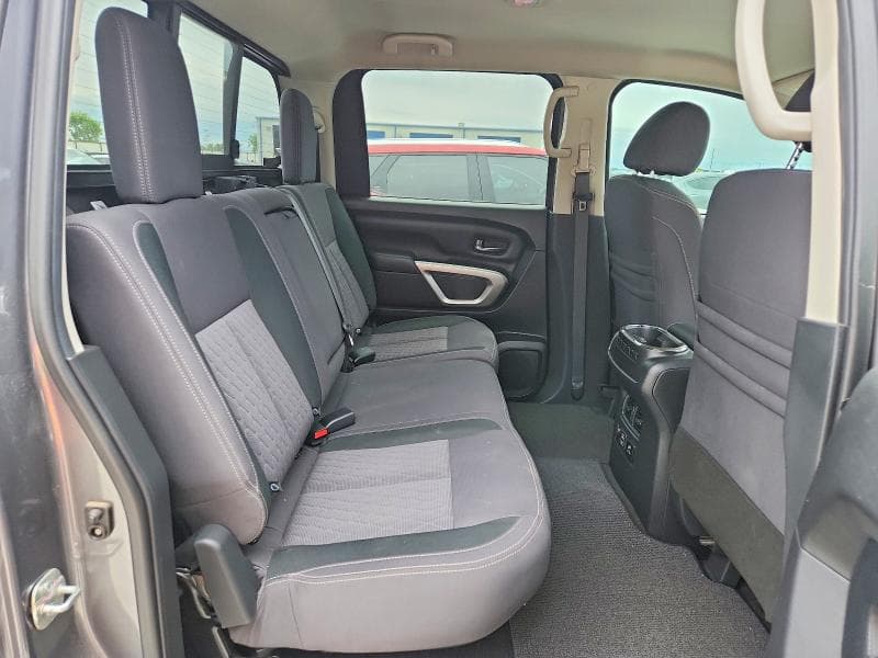 2020 NISSAN TITAN SV SV 10