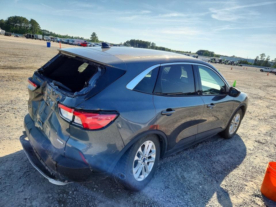 2020 FORD ESCAPE SE SE 3