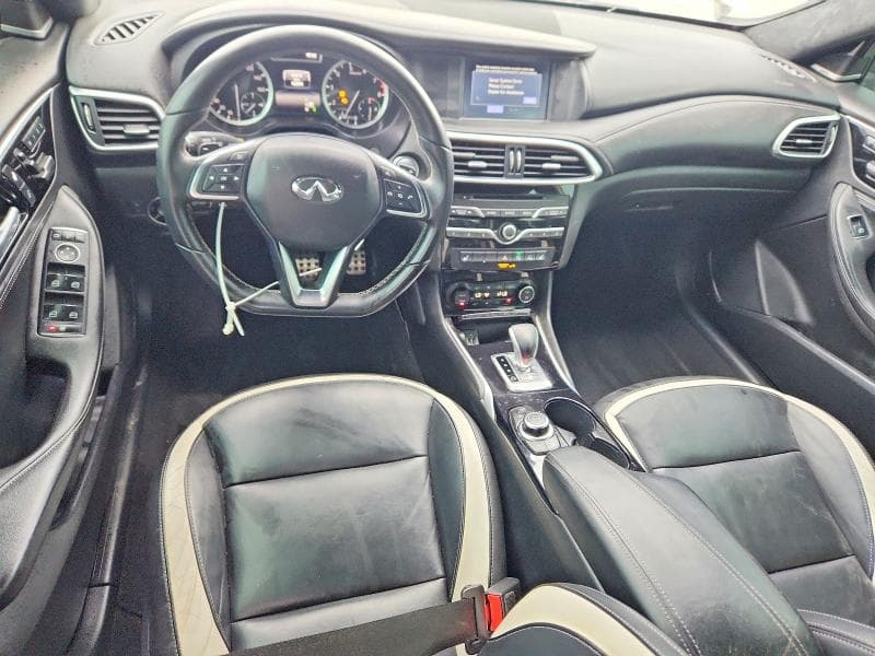 2018 INFINITI QX30 SPORT SPORT 8