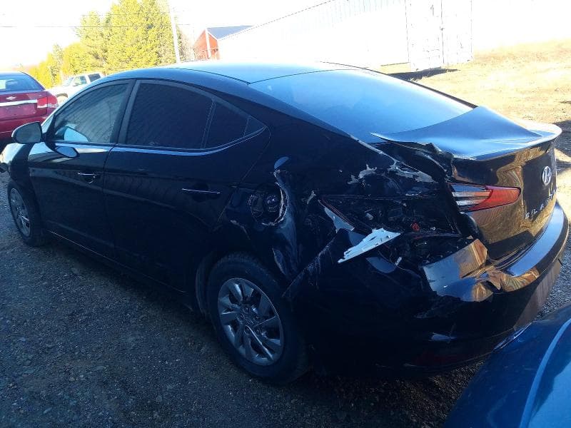 2019 HYUNDAI ELANTRA SE 2