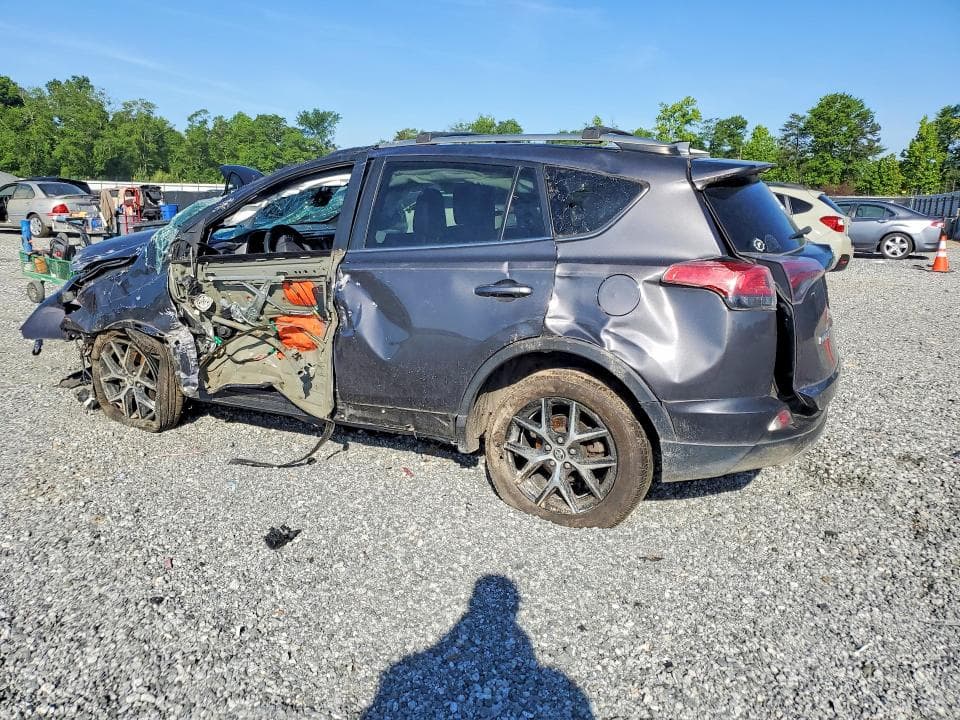2017 TOYOTA RAV4 SE SE 2