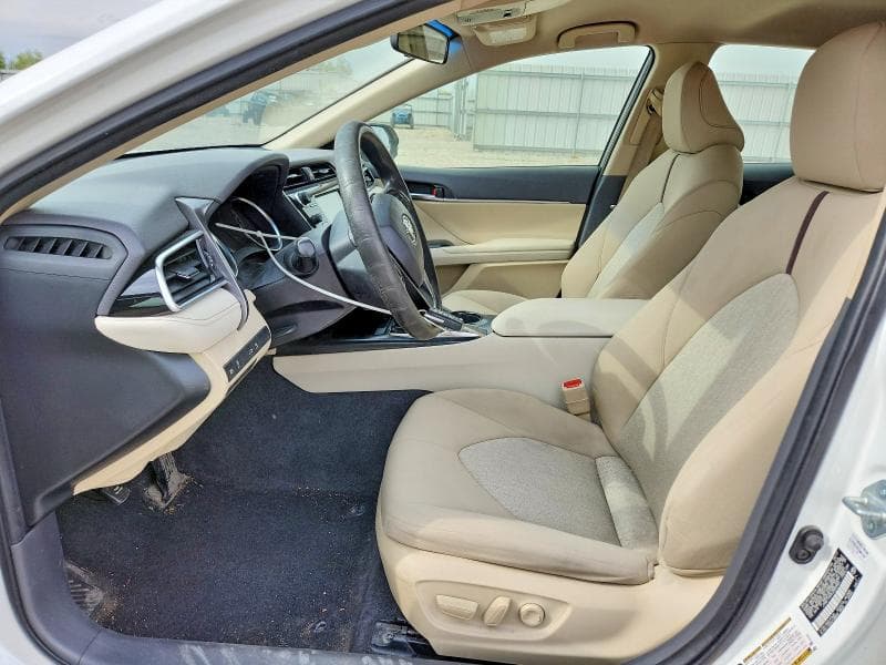 2018 TOYOTA CAMRY LE 7
