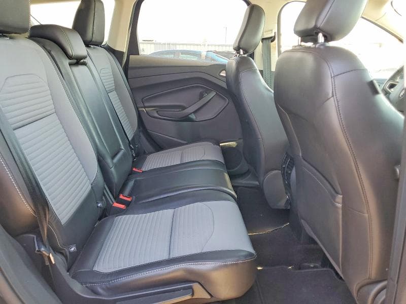 2019 FORD ESCAPE SE SE 11