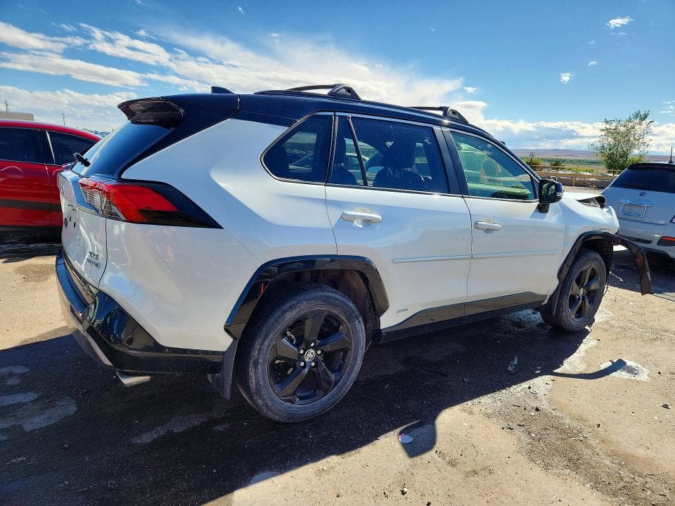 2021 TOYOTA RAV4 XSE XSE 3