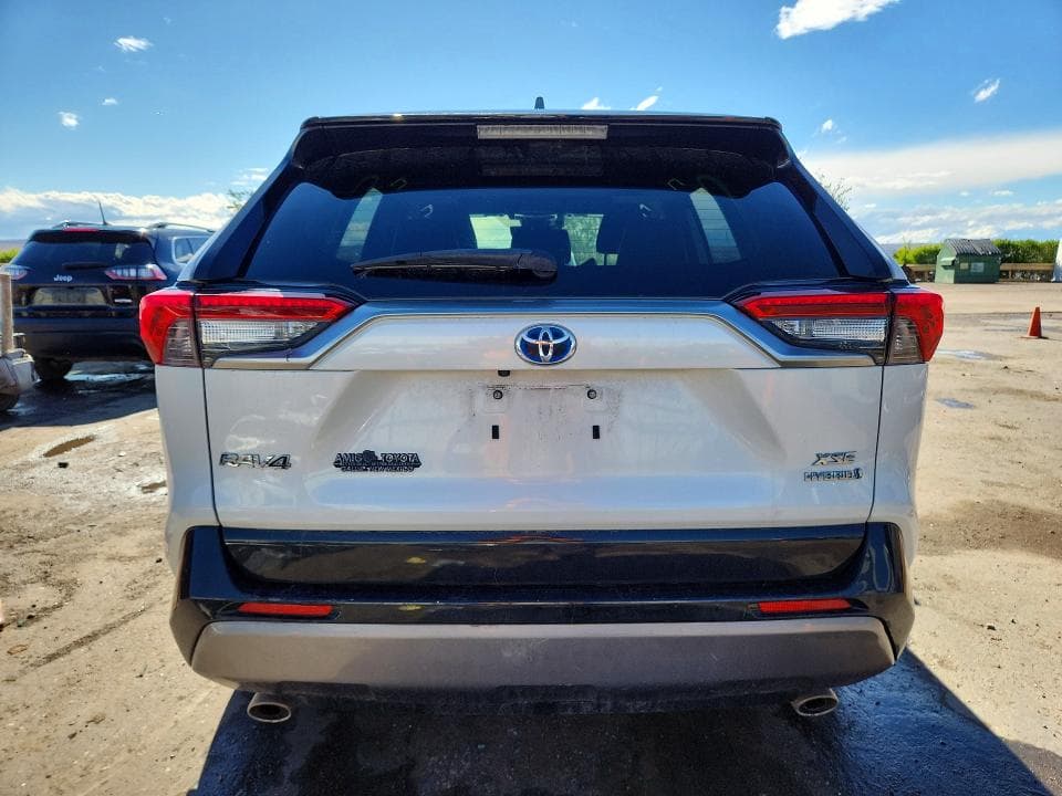 2021 TOYOTA RAV4 XSE XSE 6