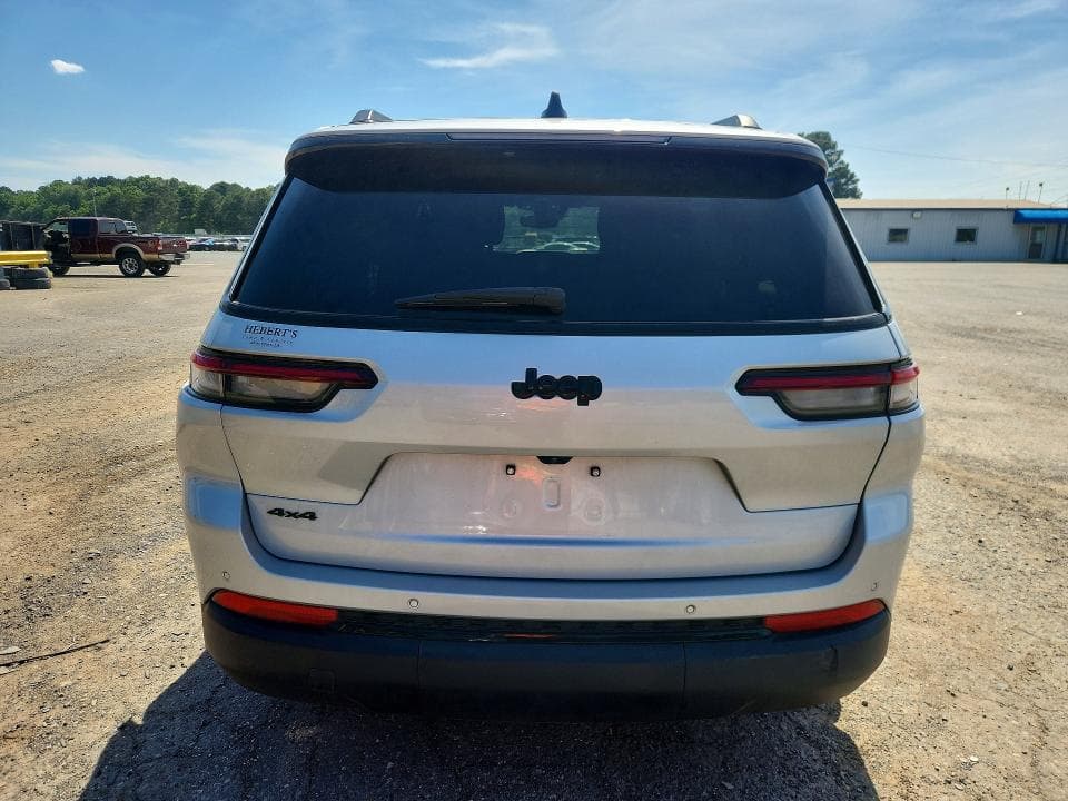 2024 JEEP GRAND CHEROKEE L LAREDO 6