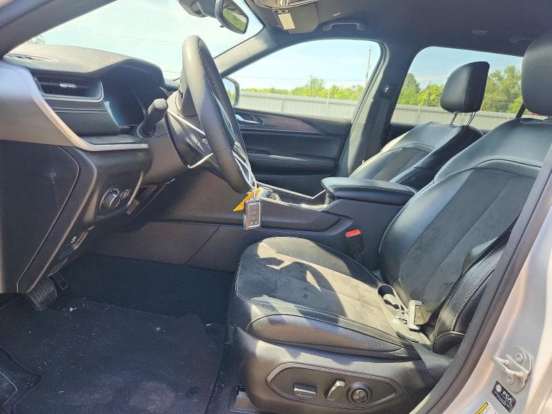 2024 JEEP GRAND CHEROKEE L LAREDO 7