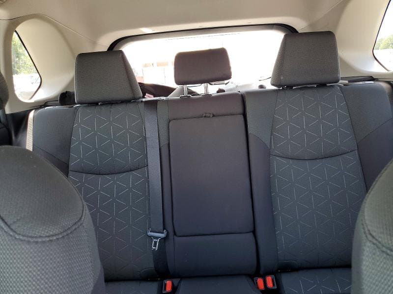 2023 TOYOTA RAV4 XLE 10