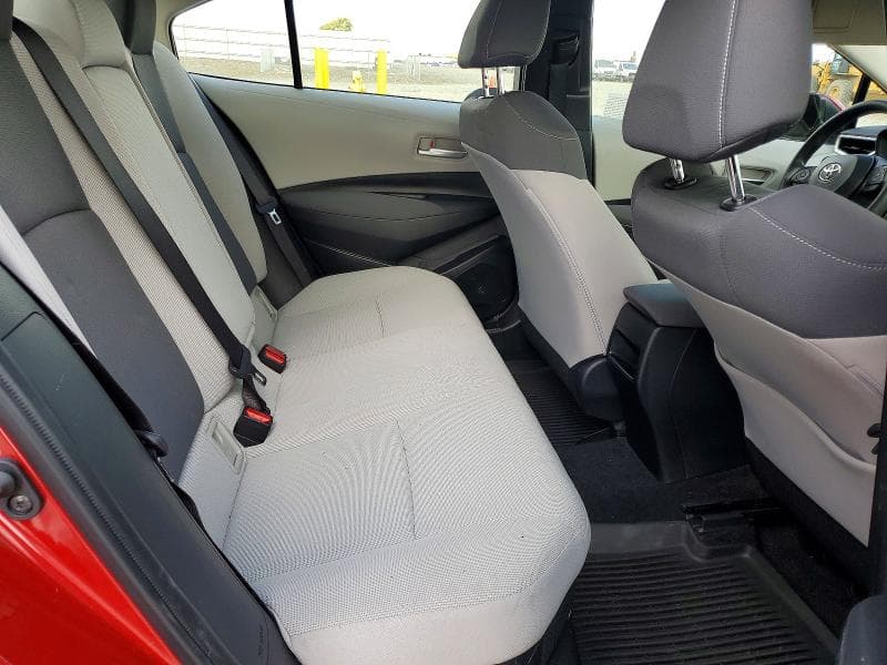 2021 TOYOTA COROLLA LE 10