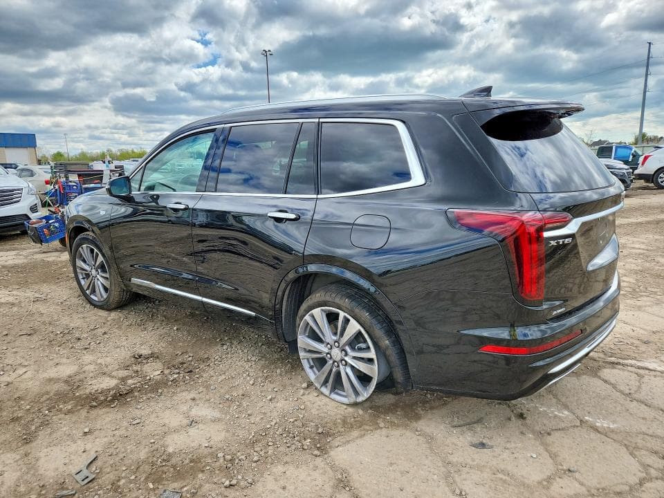 2025 CADILLAC XT6 PREMIUM LUXURY 2