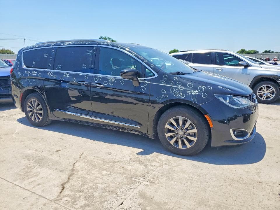 2020 CHRYSLER PACIFICA TOURING L PLUS TOURING L PLUS 4