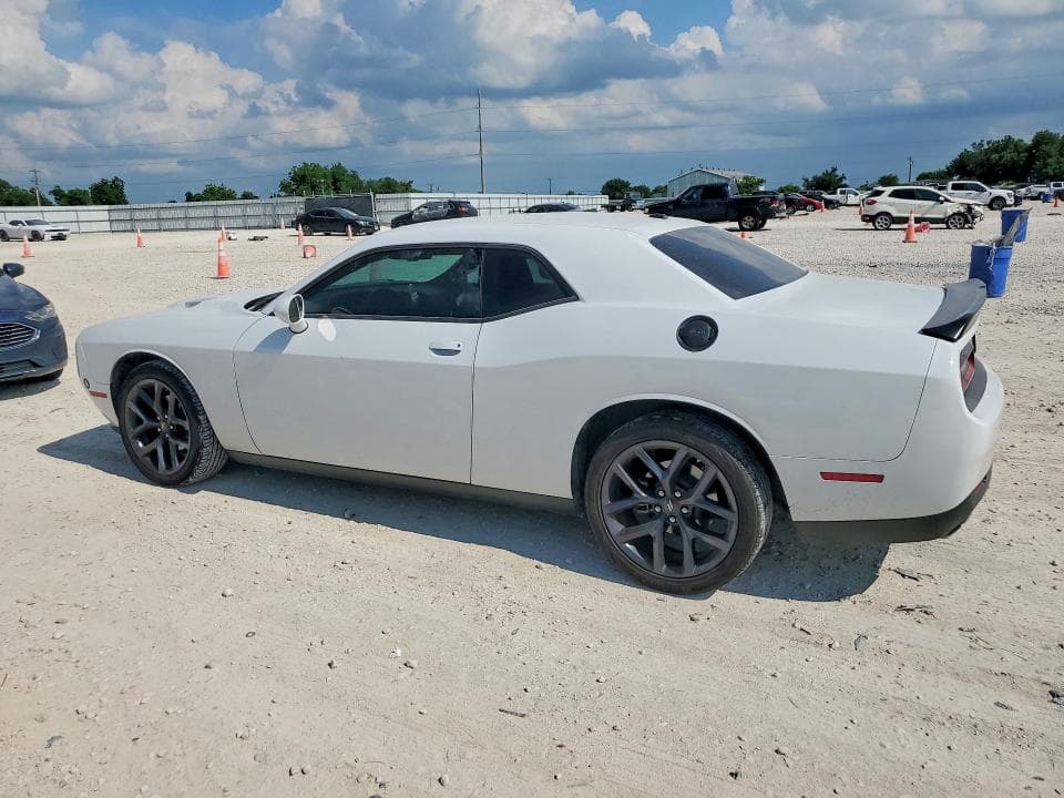 2023 DODGE CHALLENGER SXT 2