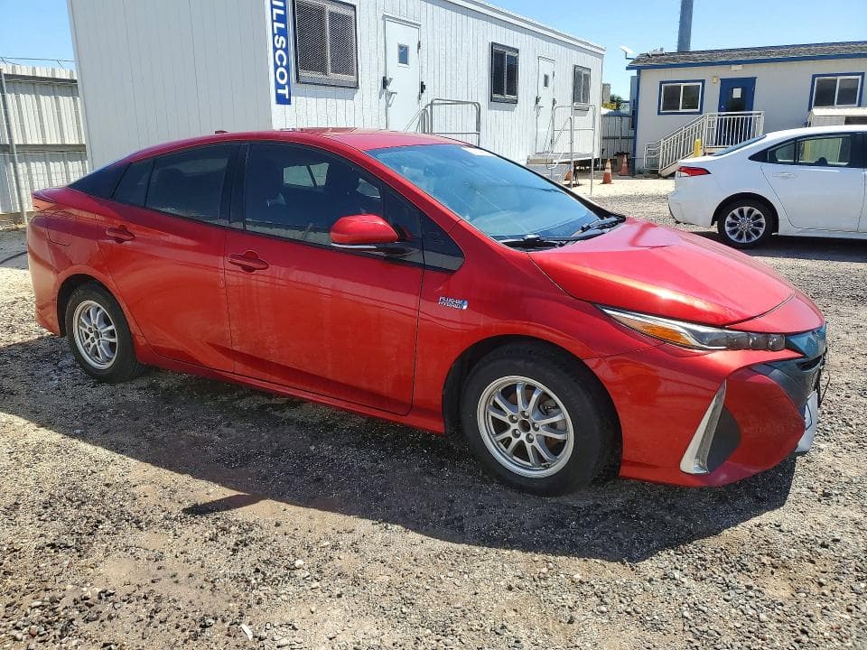 2018 TOYOTA PRIUS 4