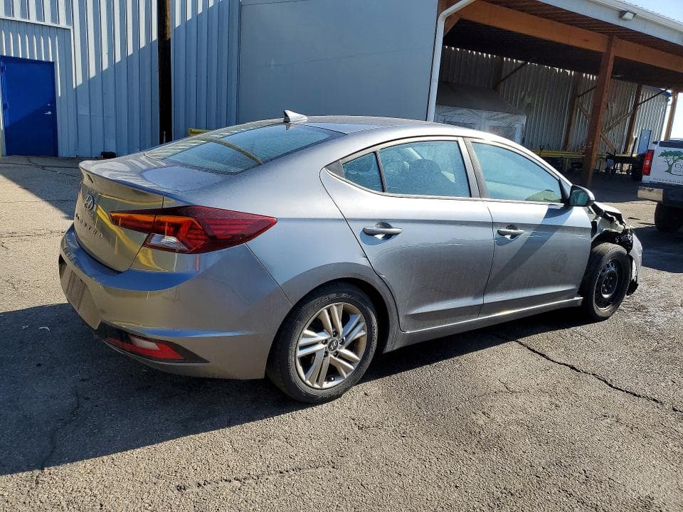 2019 HYUNDAI ELANTRA SEL 3