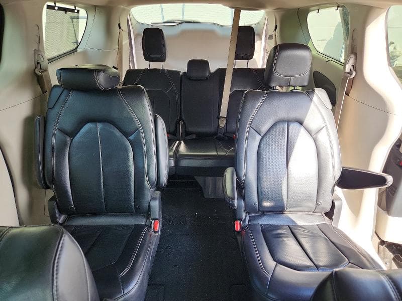 2022 CHRYSLER PACIFICA TOURING L 10