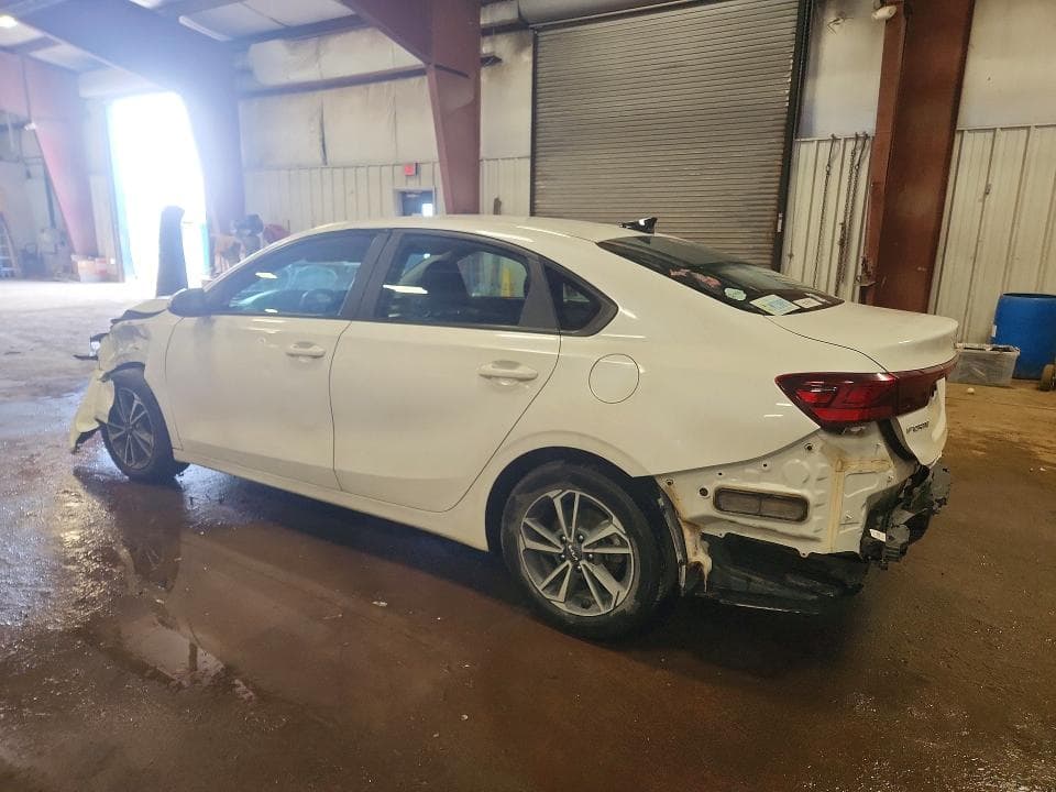 2024 KIA FORTE LXS 2