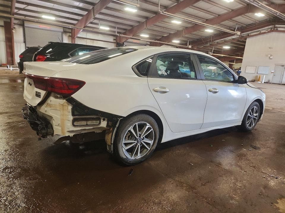 2024 KIA FORTE LXS 3