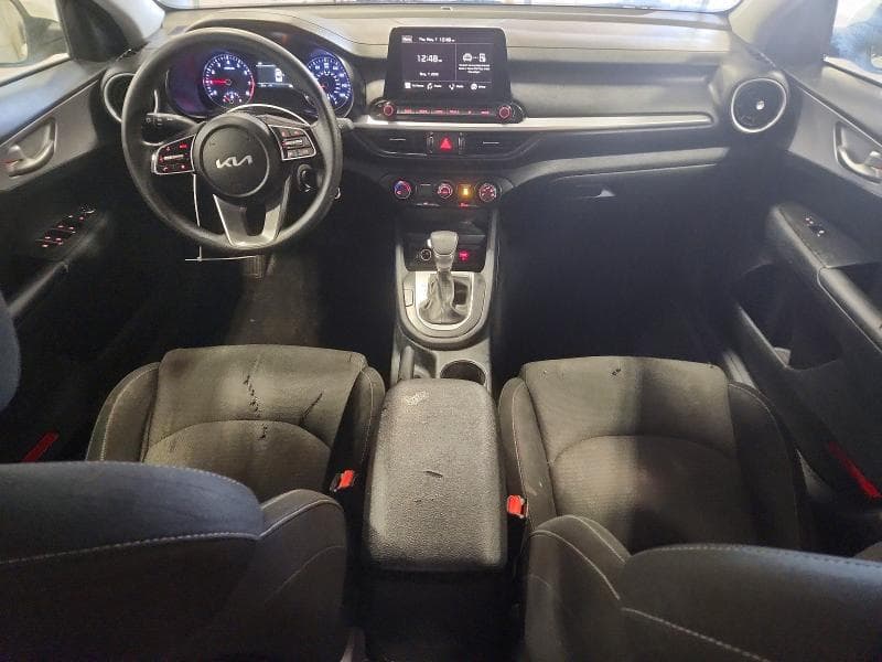 2024 KIA FORTE LXS 8