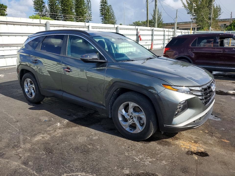 2022 HYUNDAI TUCSON SEL 4