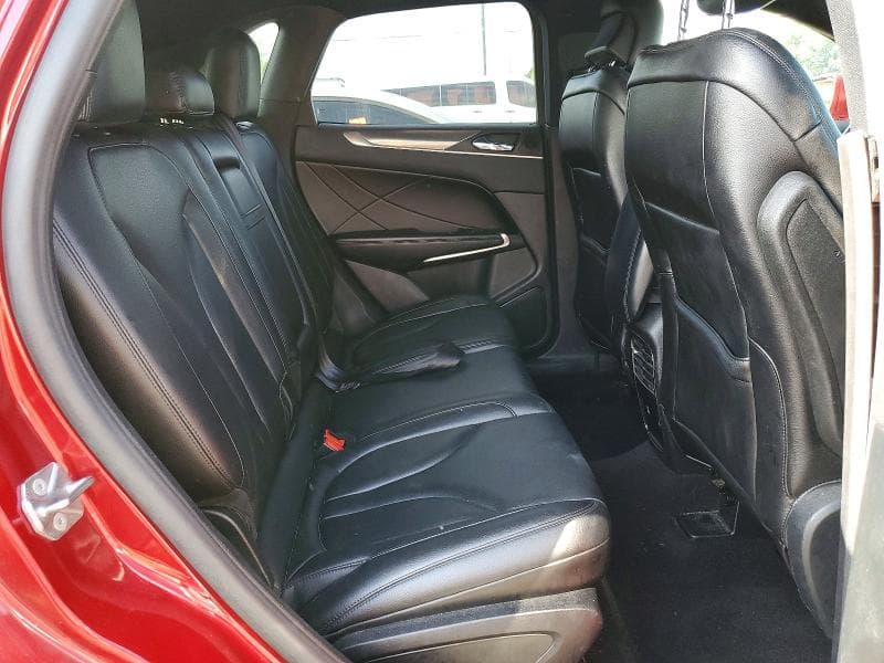 2019 LINCOLN MKC 11
