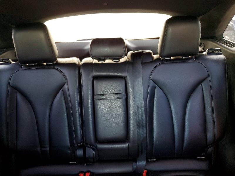 2019 LINCOLN MKC 10