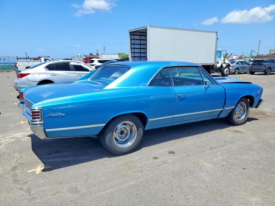 1967 CHEVROLET UK 4