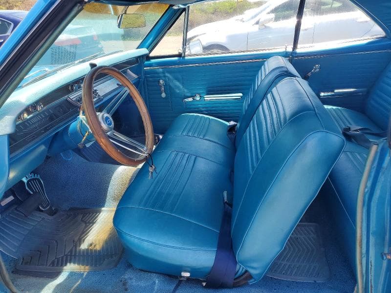 1967 CHEVROLET UK 8
