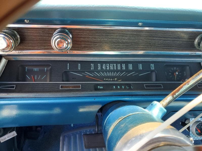 1967 CHEVROLET UK 10