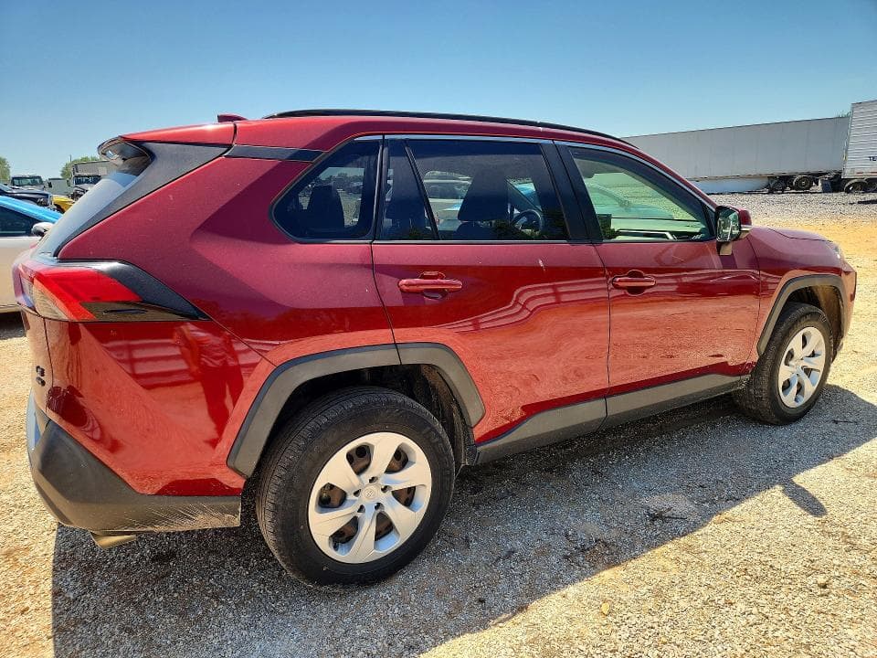 2019 TOYOTA RAV4 LE LE 3