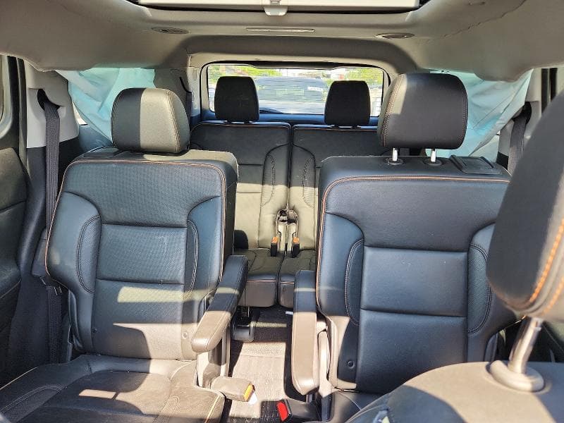 2021 GMC ACADIA AT4 10